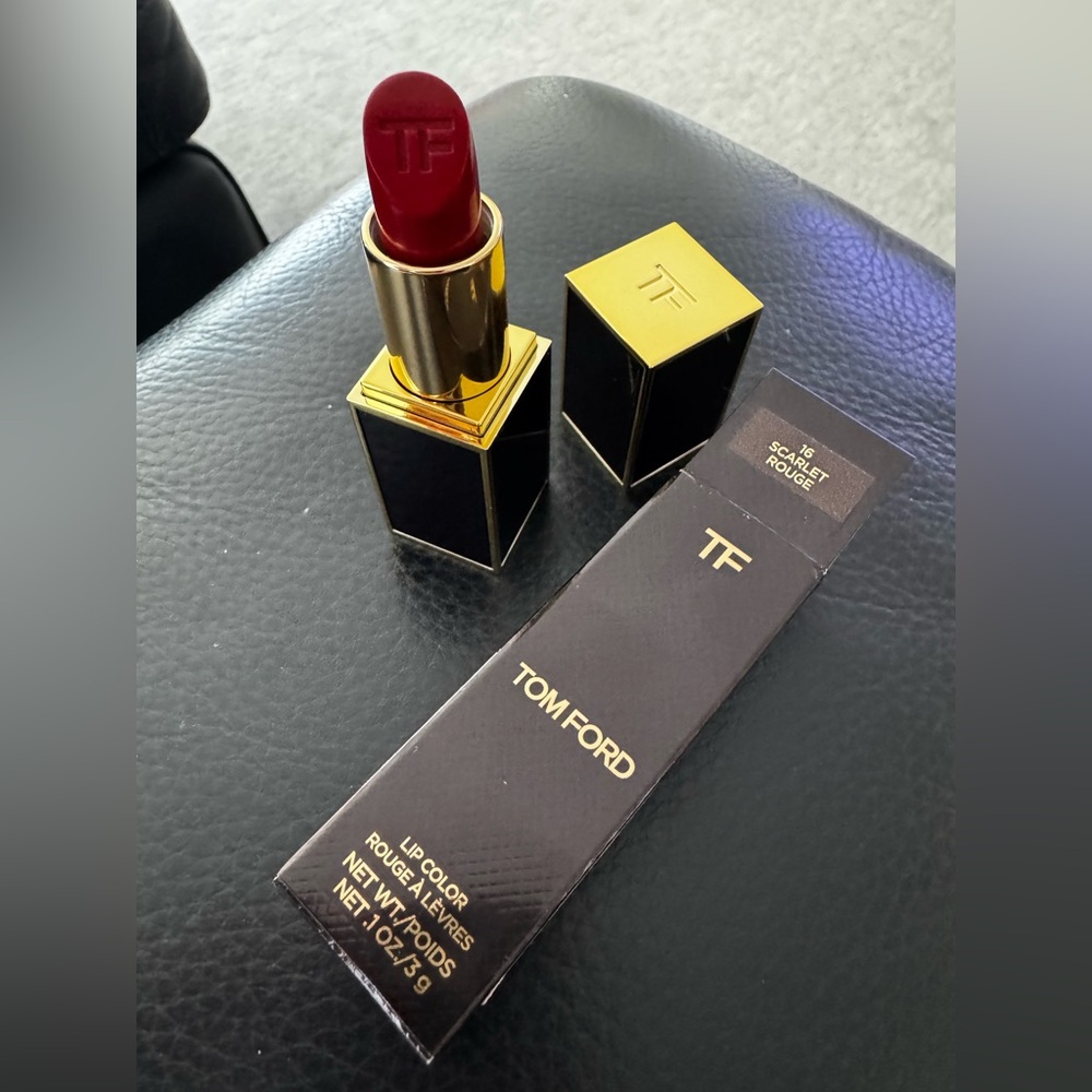 Tom Ford Lip Color in 16 Scarlet Rouge